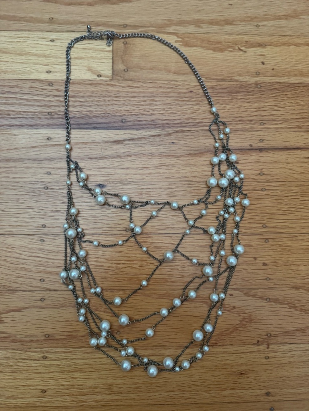 Statement Faux Pearl Multi-Strand Web Bib Necklace | Gunmetal Chain Vintage